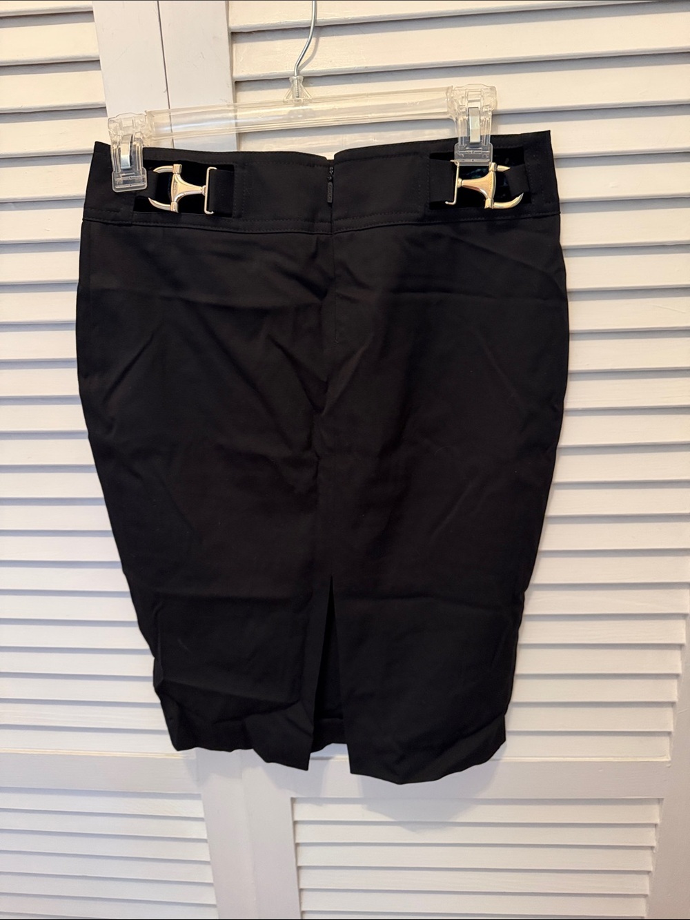 New original Gucci Classic Black Pencil Skirt with gold metal signature size 38